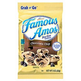 Famous Amos, Biscuits aux pépites de chocolat, 3 oz. Grab 'N Go